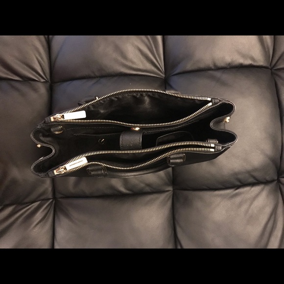 Michael Kors Bag - Picture 2 of 4